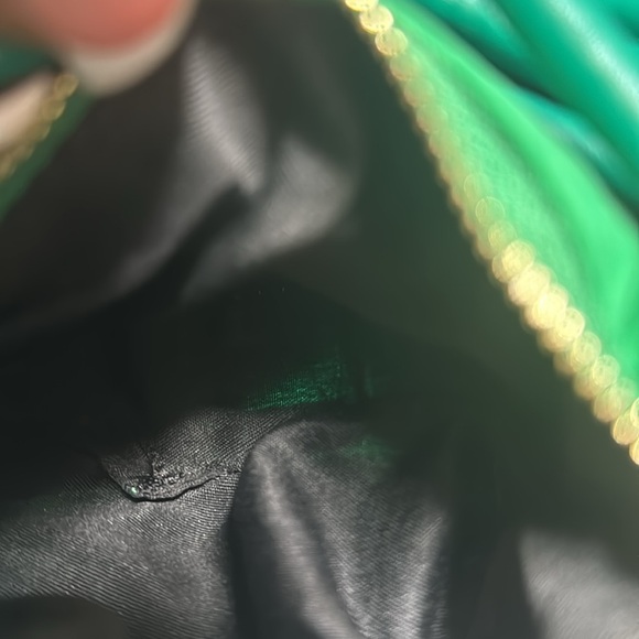 A rope purse holds very few items example phone lipstick keys handheld purse - Picture 3 of 10